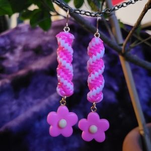 Pink White Spirals w Flower Charms - Handmade Lanyard / Scoobidou Earrings